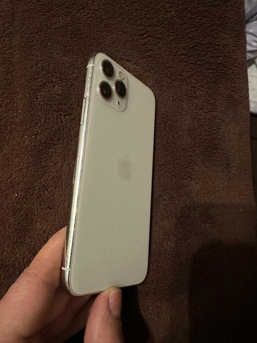 Iphone 11 ALB 64 GB 100% Baterie Liber de retea