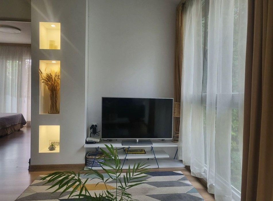 Дава се под наем Двустаен апартамент в София, Лозенец - 55 кв.м за 718.08 € - Снимка #4