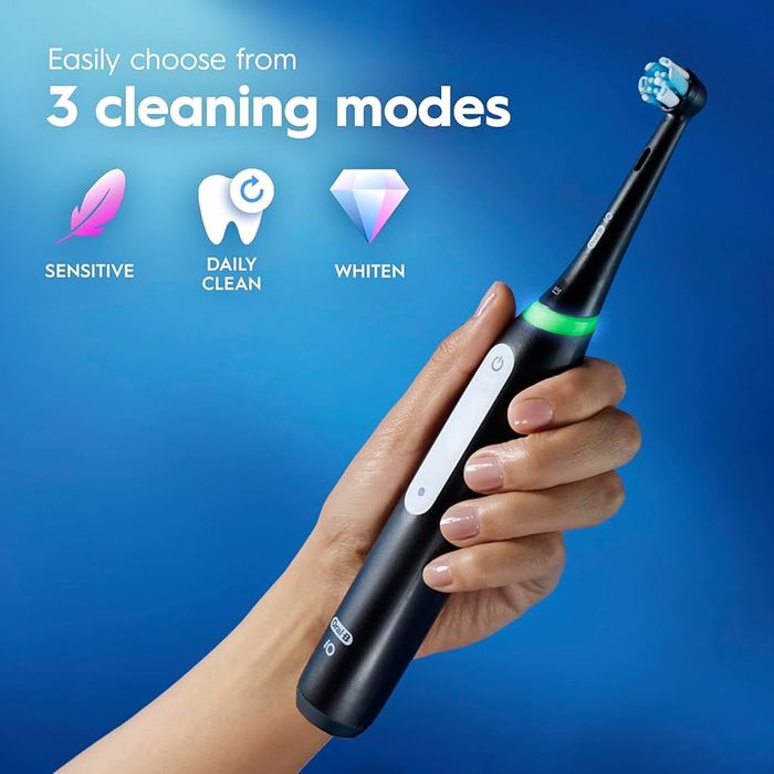 Электрическая зубная щетка Oral-B iO3 Limited Deep Clean, Icy Blue