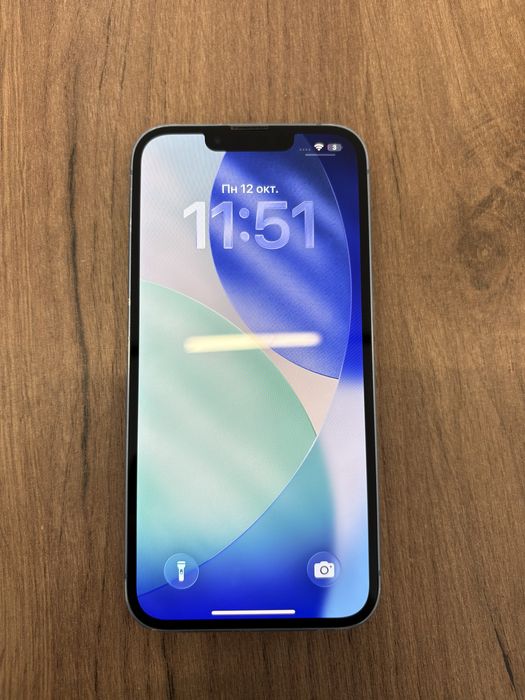 Продам iPhone 14