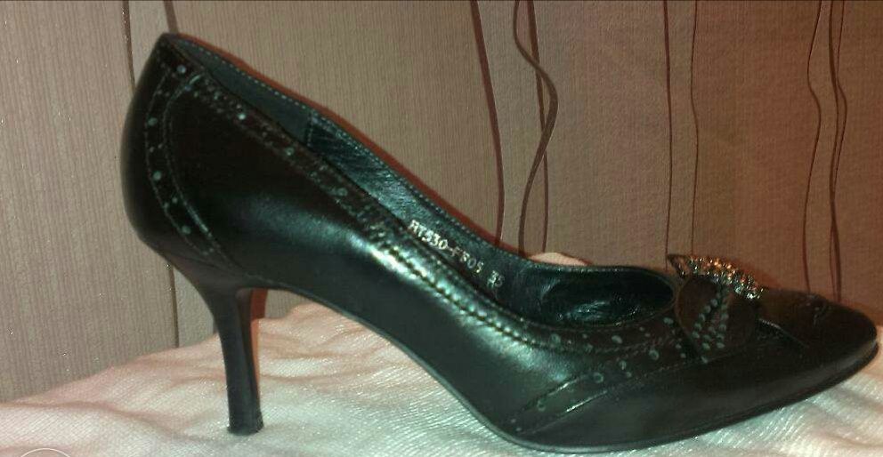 Продам туфли нат. кожа 35- 36р