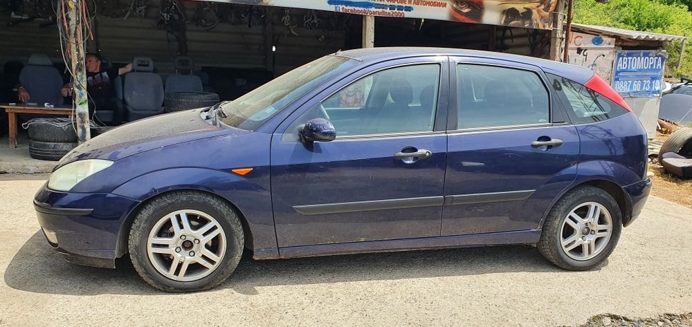 Ford Focus 1.8tdci - 115коня на части