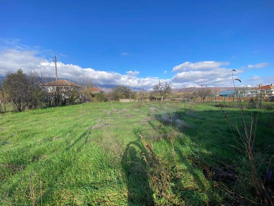 КЪЩА с РЗП 70 кв.м., двор 1200 кв.м., село Васил Левски