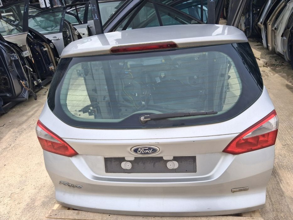 Врата Багажник Ford Focus MK3 2012г.