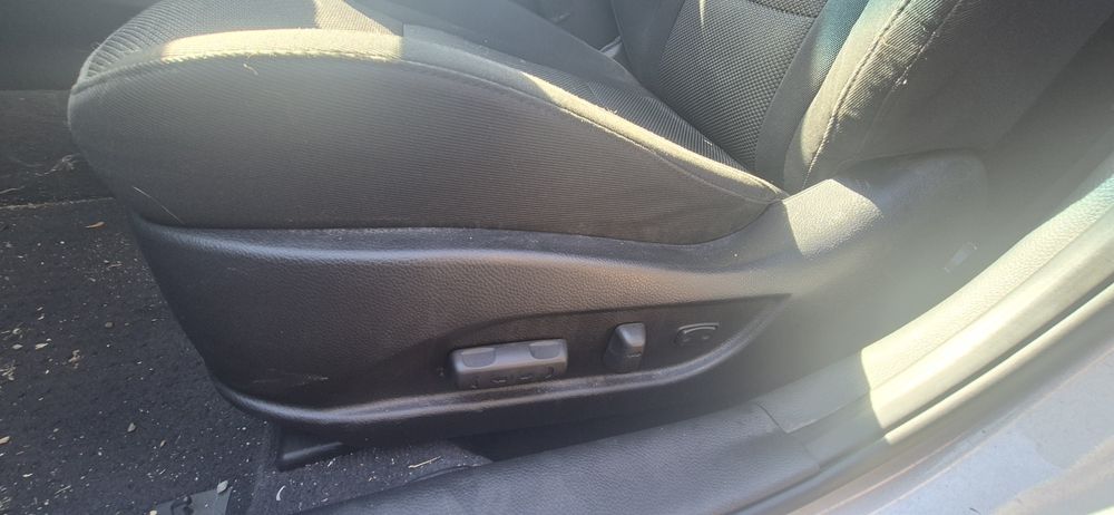 Fata usa hyundai i40 geam electric scaune incalzite interior buton