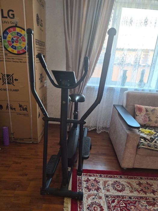 Продам Тренажор, как для ходьбы на лыжах