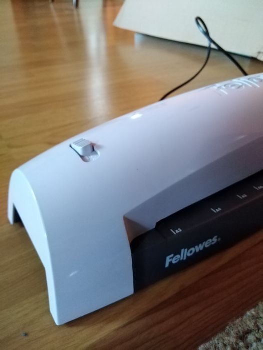 Ламинатор Fellowes Lunar A 3