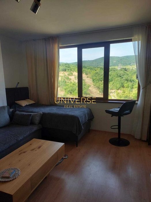 Продава се Двустаен апартамент в к.к. Слънчев бряг - 67 кв.м за 1254 €/кв.м - Снимка #1