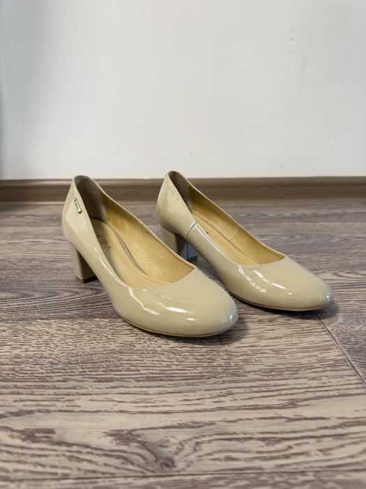 Распродам обувь б/у в отличном качестве