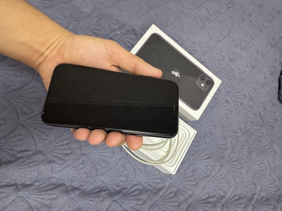 Iphone 11 продам