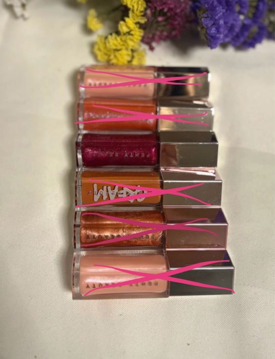 Fenty Beauty Gloss Bomb