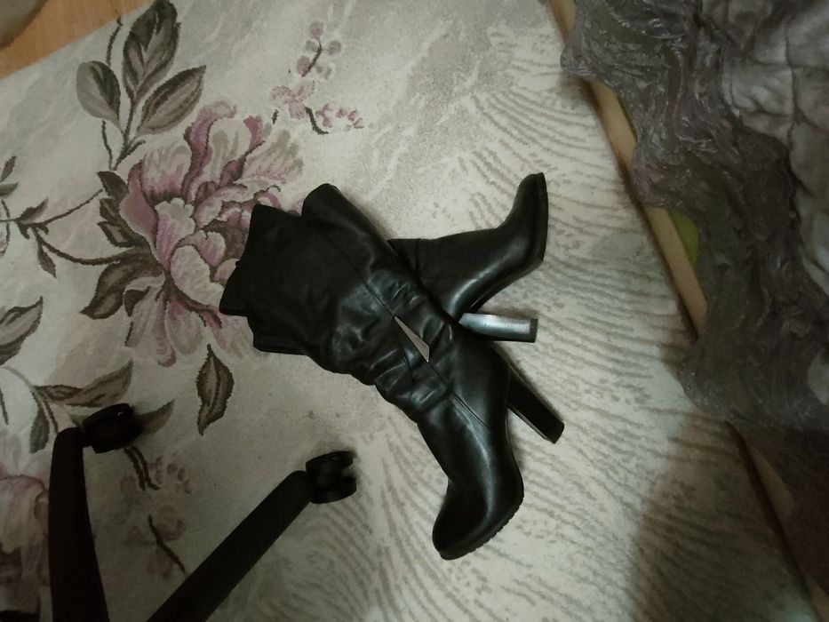 Кожаные зимние сапоги