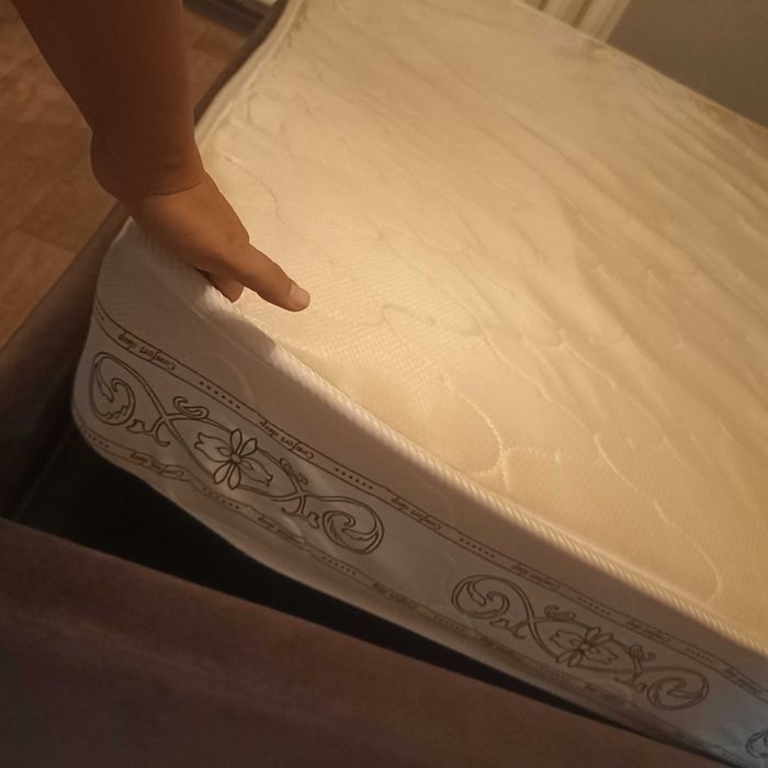 Кровать двуспалка спальня мебель