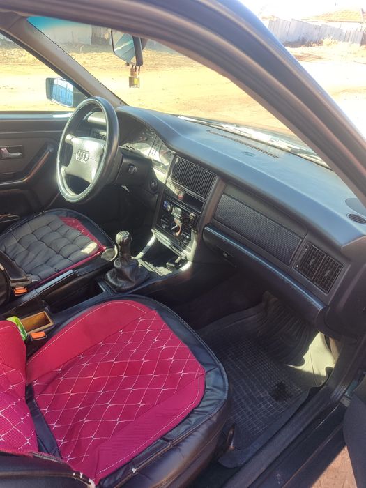 Продам машину Ауди 80