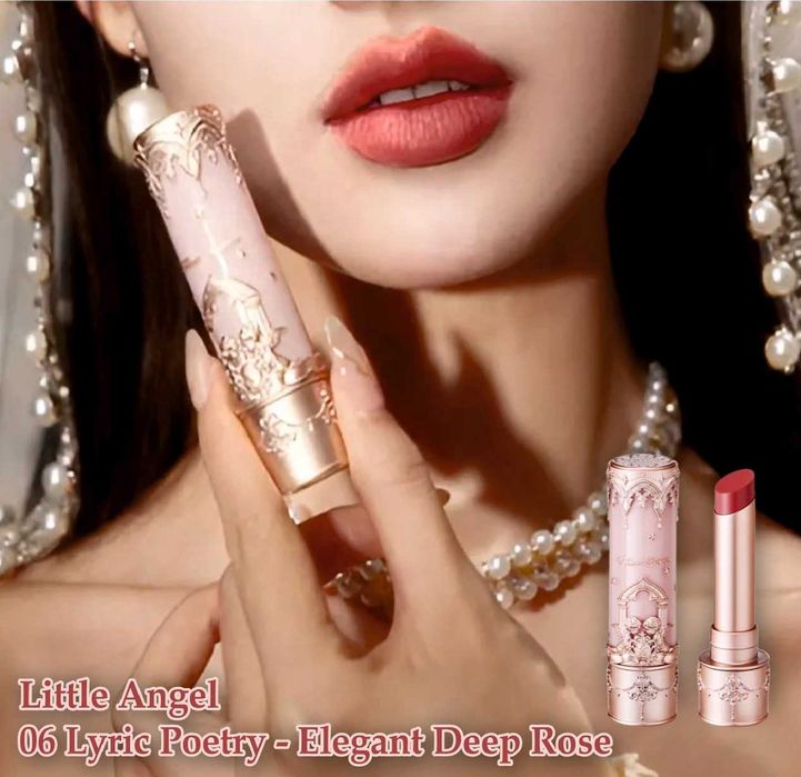 Губная помада от Flower Knows