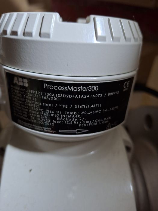 Уровнемер Prosonic M FMU40