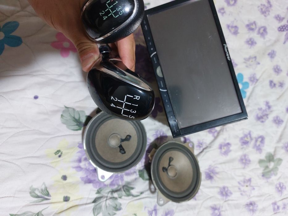 Pioneer monitor orginal magnitofon Captiva reshak Kobolt zadniy stop