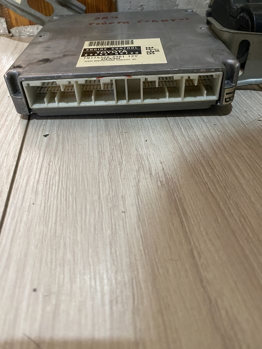 ЭБУ на тайота солярис