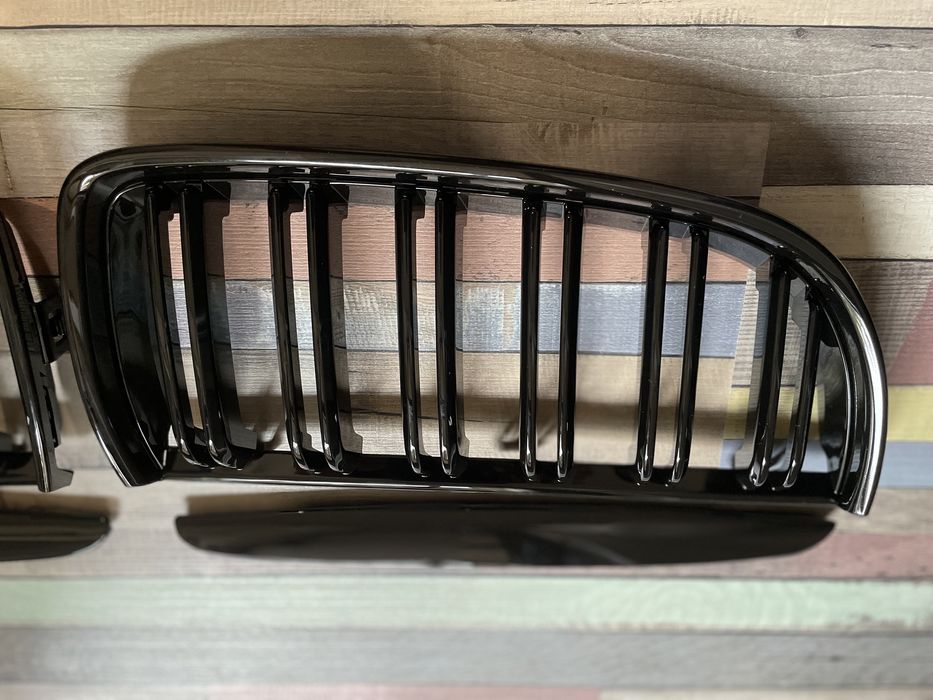 Двойни Бъбреци Решетки за BMW Е90/ Е91 - 2005-2008 М3визия БМВ E90 E91