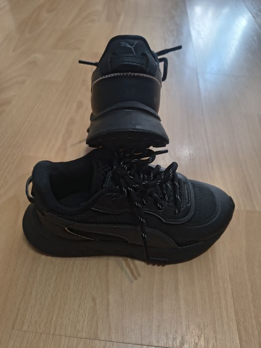Adidași băieți Puma in stare foarte buna ,m.29 .Preț 80 lei