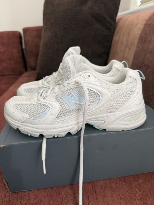 New balance маратонки