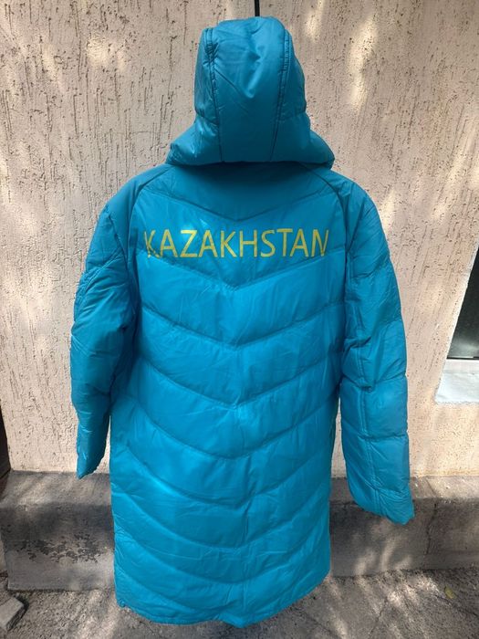 Продам пуховик мужской новый