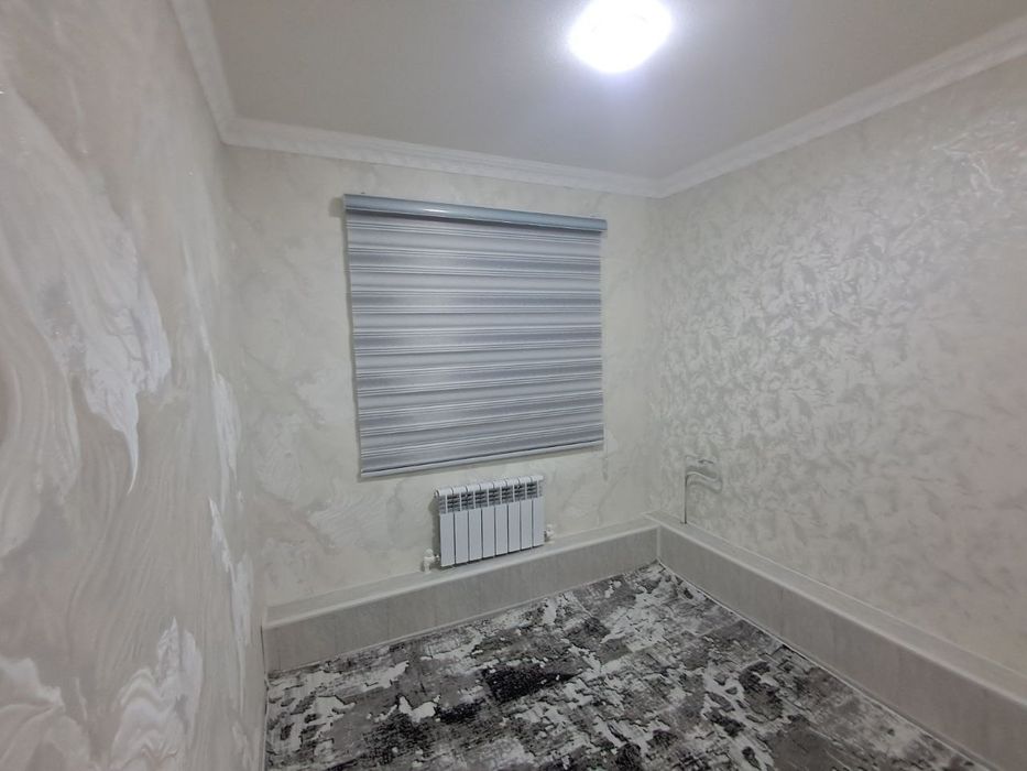 Фрунзенский масивда 2 хонали квартира сотилади