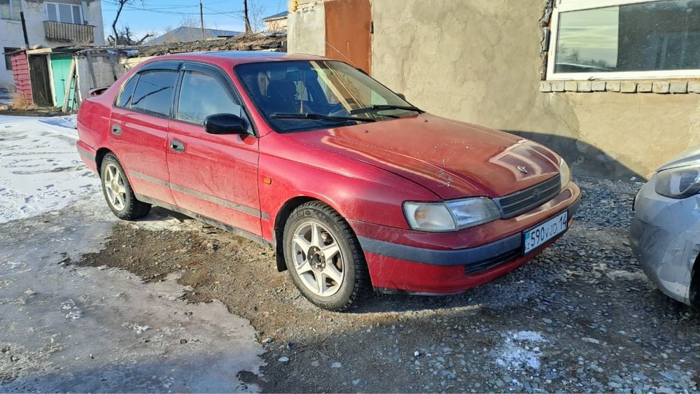 Toyota carina e 1.6