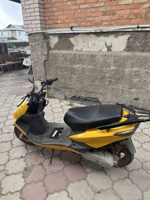 Продам мопед м8 на учете