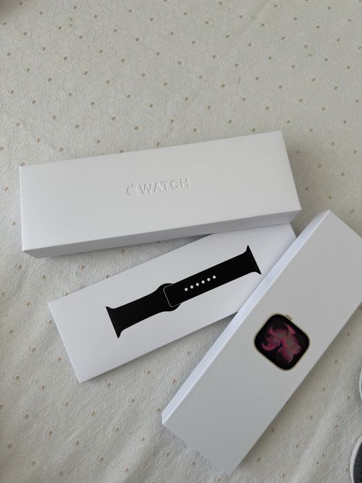 Продам Apple Watch умные часы