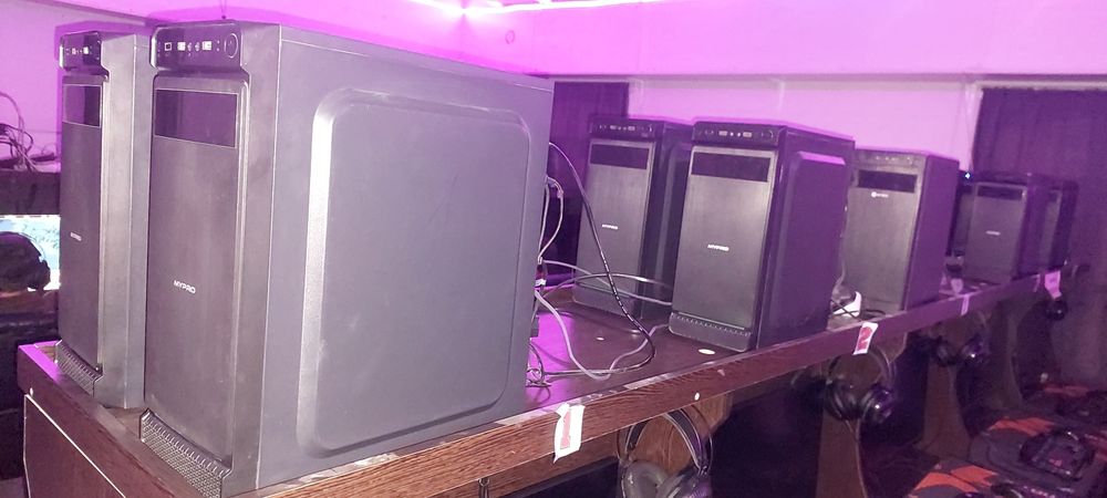 Готовы кейс с играми 10 шт