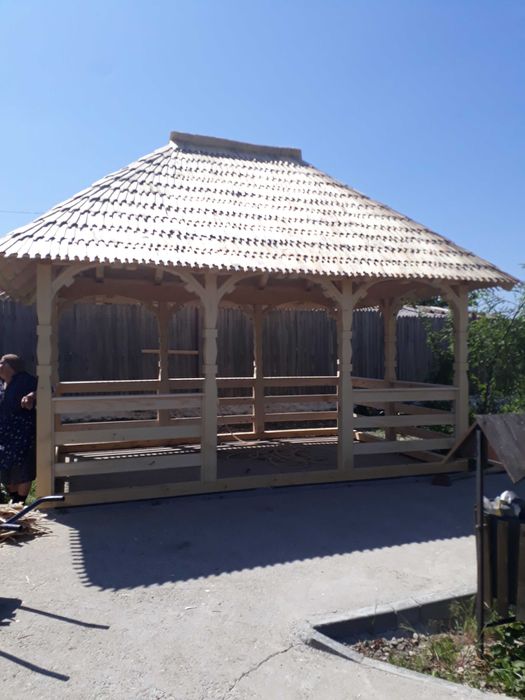 Porti maramuresene, foisoare ,leagane ,casute si terase din lemn