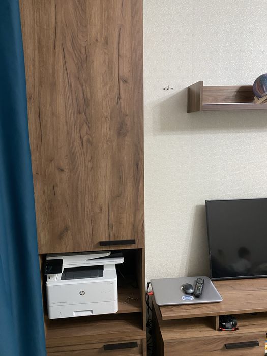 Продам стенку в гостиную