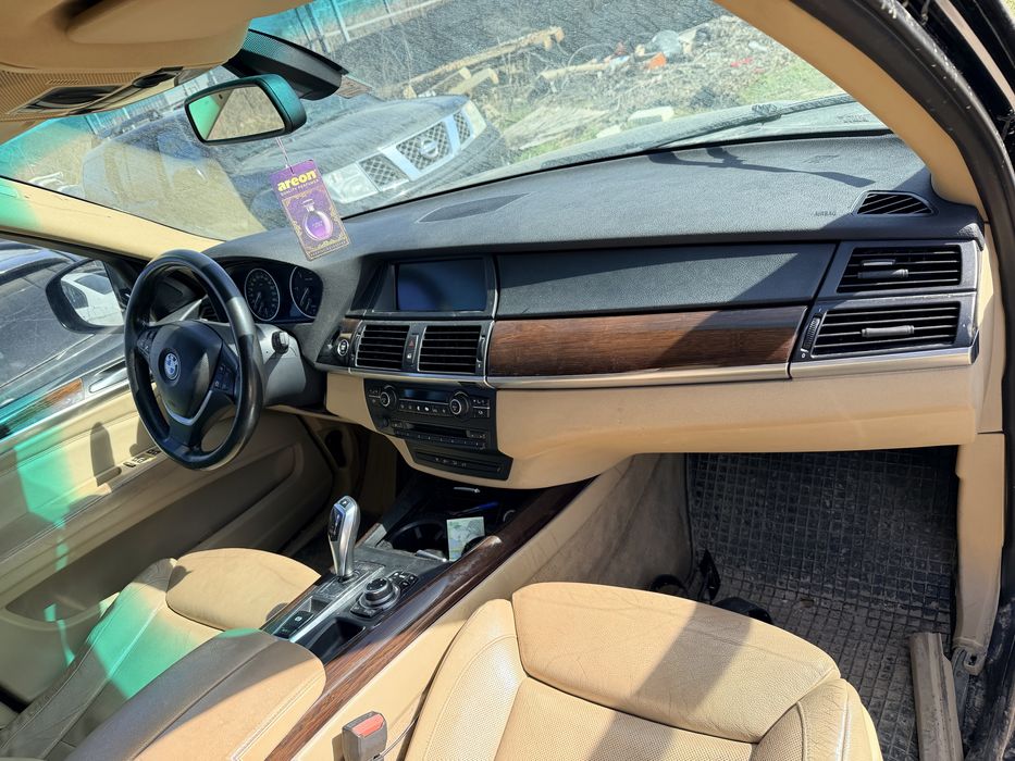Fete usi bmw x5 e70 plansa bord bmw x5 e70 scaune fata bmw x5 e70