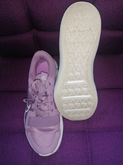 Дамски маратонки Nike