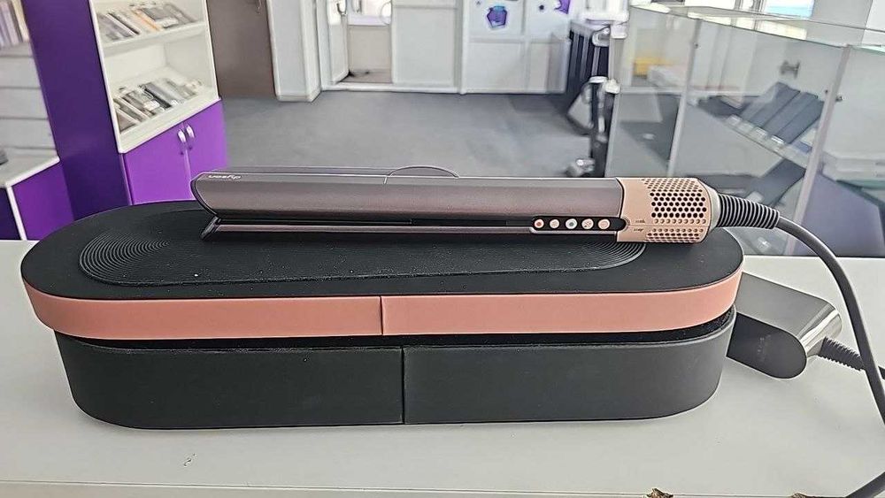 Dyson Airstrait HT01 фен‑выпрямитель для укладки влажных и сухих волос