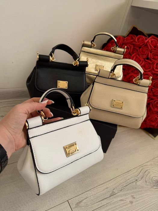 Най уникалните модели дамски чанти.