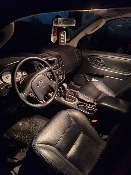 FORD MAVERICK 3.0V6 203HP 2005