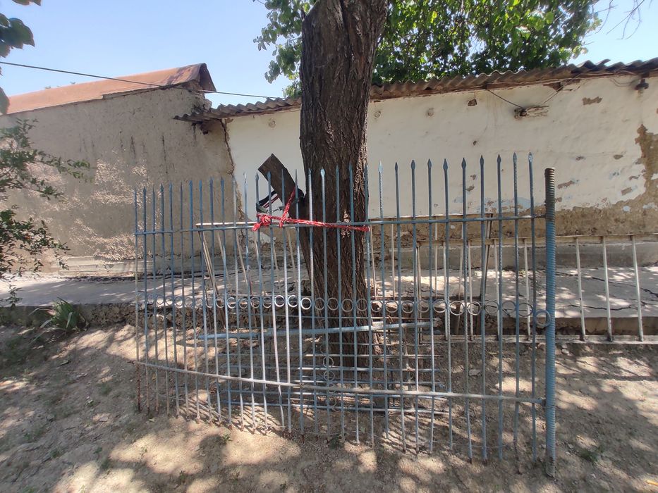 Kafolatli qoʻyxona zavborlari ( reshotka )