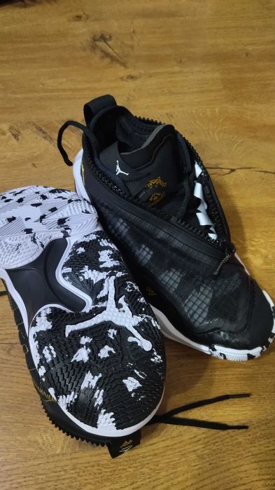 Джордан маратонки ,номер 40