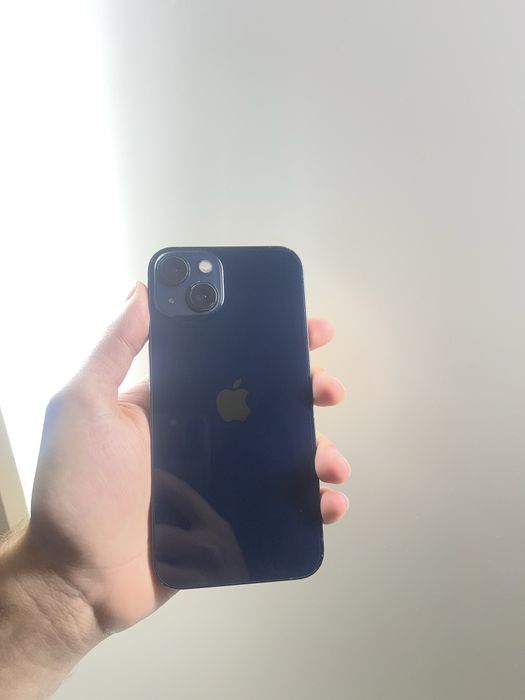 Продам IPhone 13 256gb