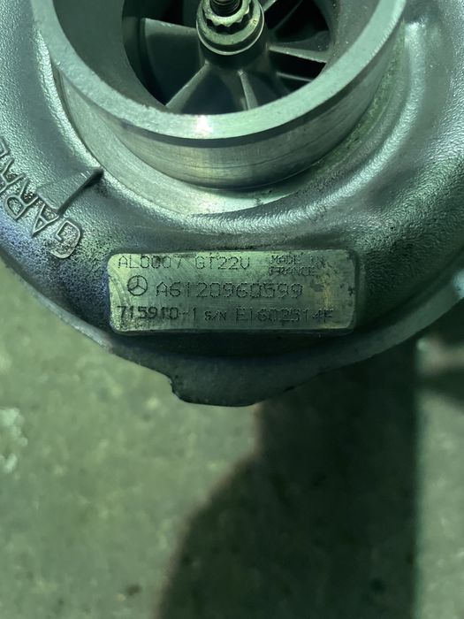 Turbina mercedes 2.7