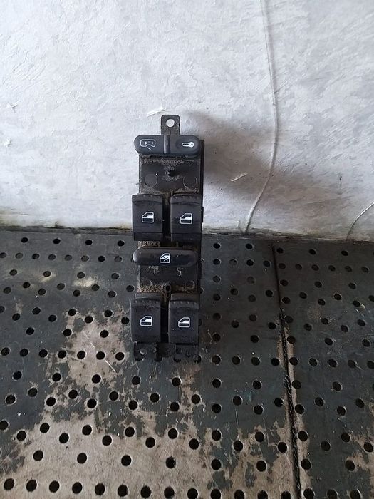 Bloc butoane geamuri electrice vw golf 4 1j 112408
