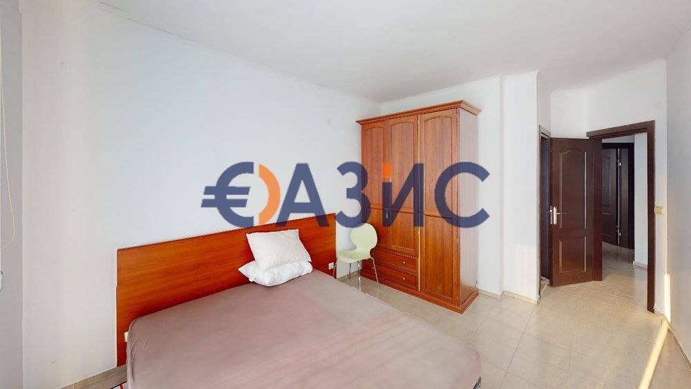 Продава се Тристаен апартамент в с. Кошарица, Област Бургас - 102 кв.м за 912 €/кв.м - Снимка #14