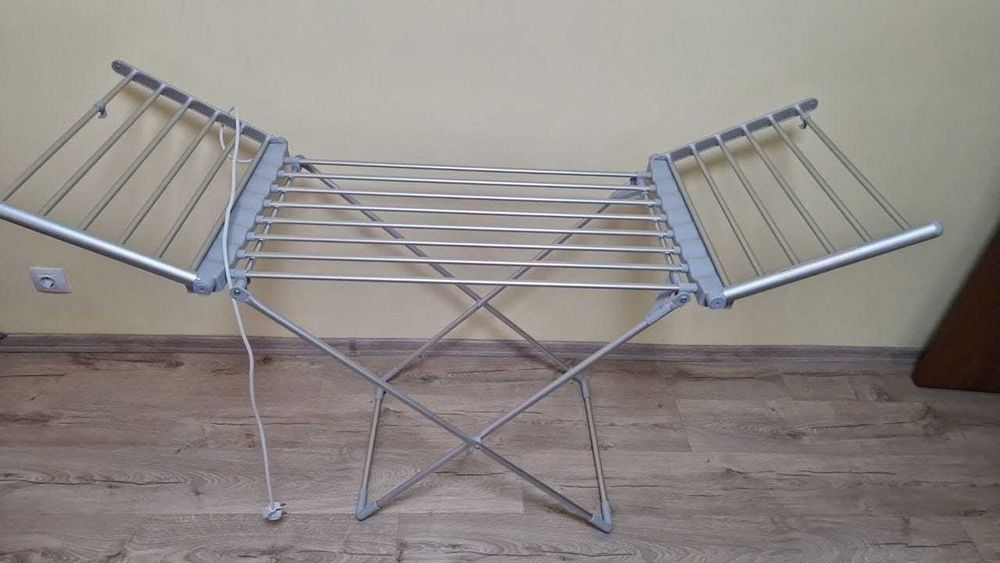 Електрически сушилник за дрехи Homa HCD-1355