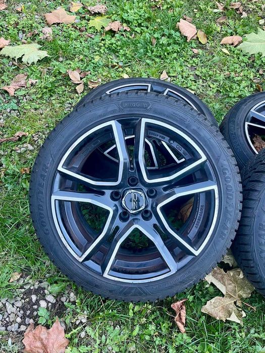 Roti OZ Jante Anvelope Iarna Vw Golf Audi A3 Seat 225/45 R17 5x112