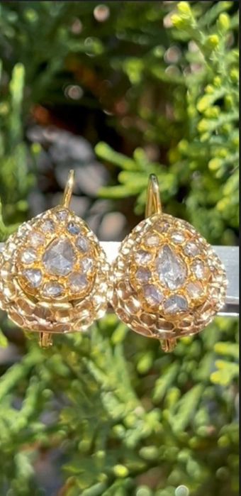 Cercei Aur 18k cu Diamante Naturale