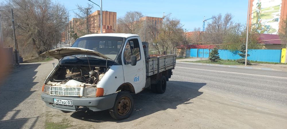 Продам Газель на запчасти