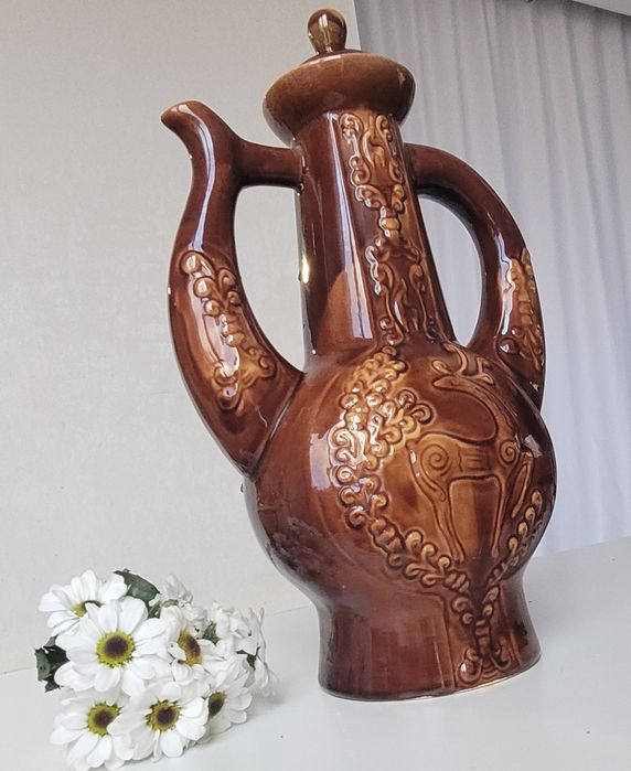 Кувшин керамический с крышкой