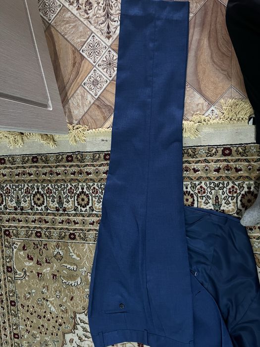 Костюм мужской +рубашка